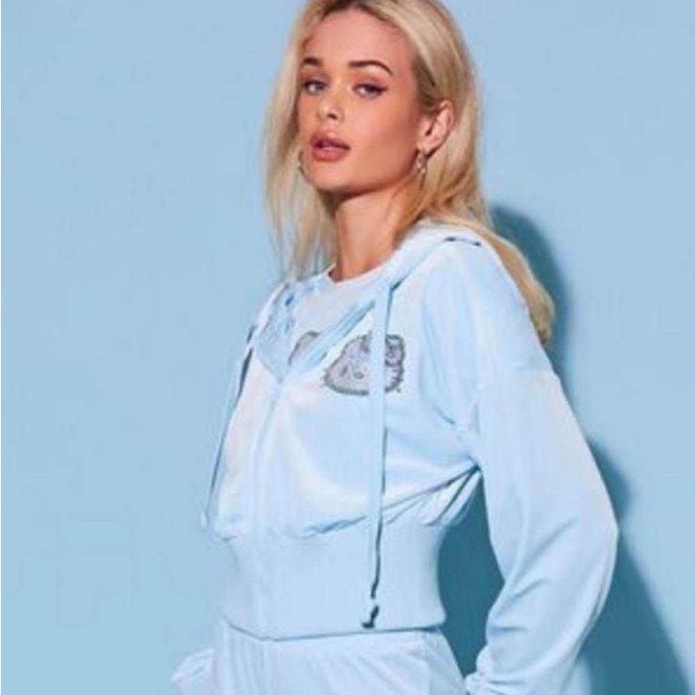 Forever 21 X Hello Kitty Velour Hoodie S